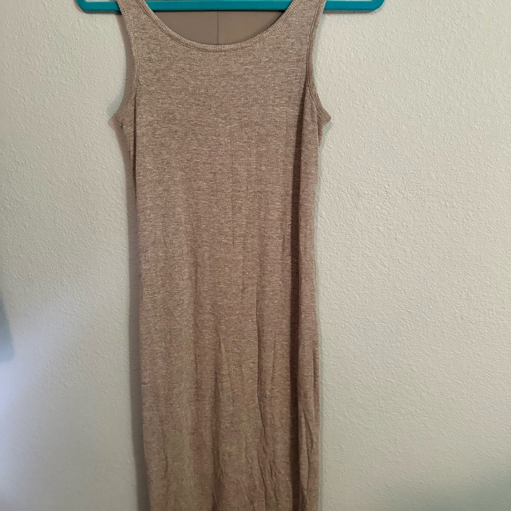 Quince Sleeveless Grey Maxi Dress
